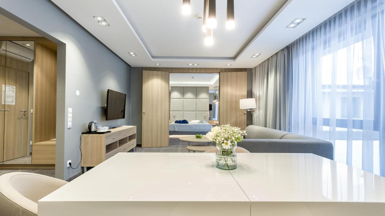 Hotel Ren & Restauracja Browar Kociewski Starogard Gdanski Ngoại thất bức ảnh
