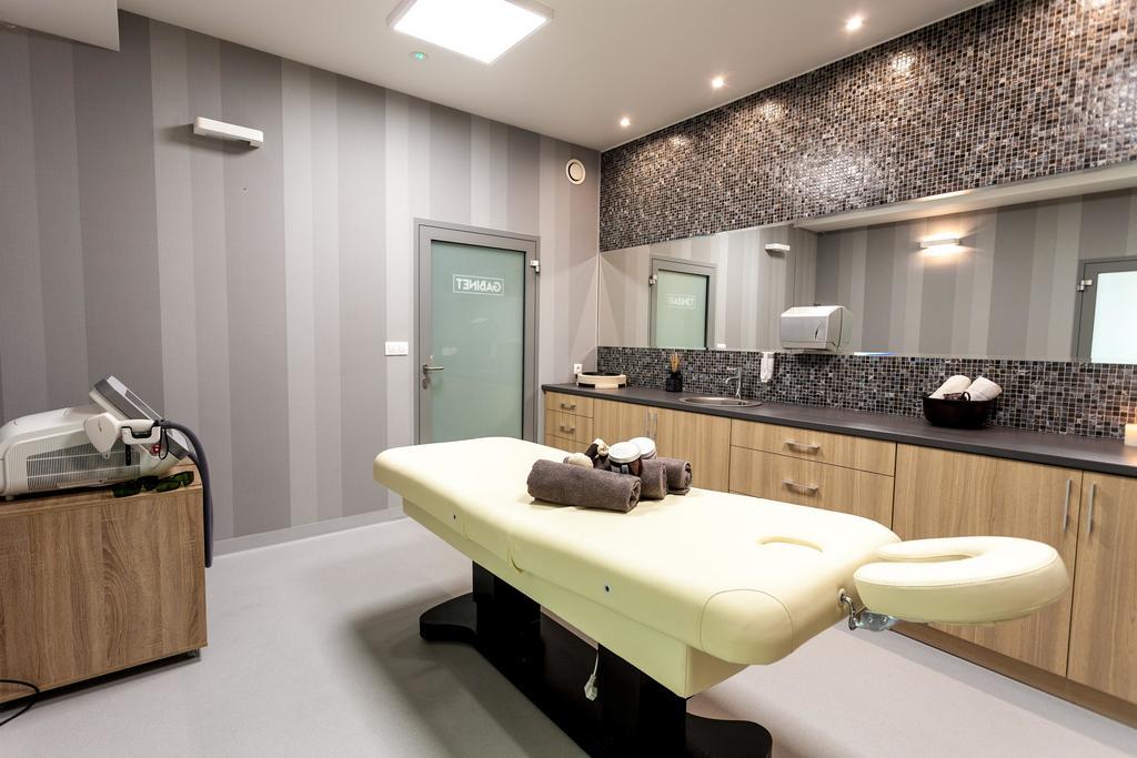 Hotel Ren & Restauracja Browar Kociewski Starogard Gdanski Ngoại thất bức ảnh