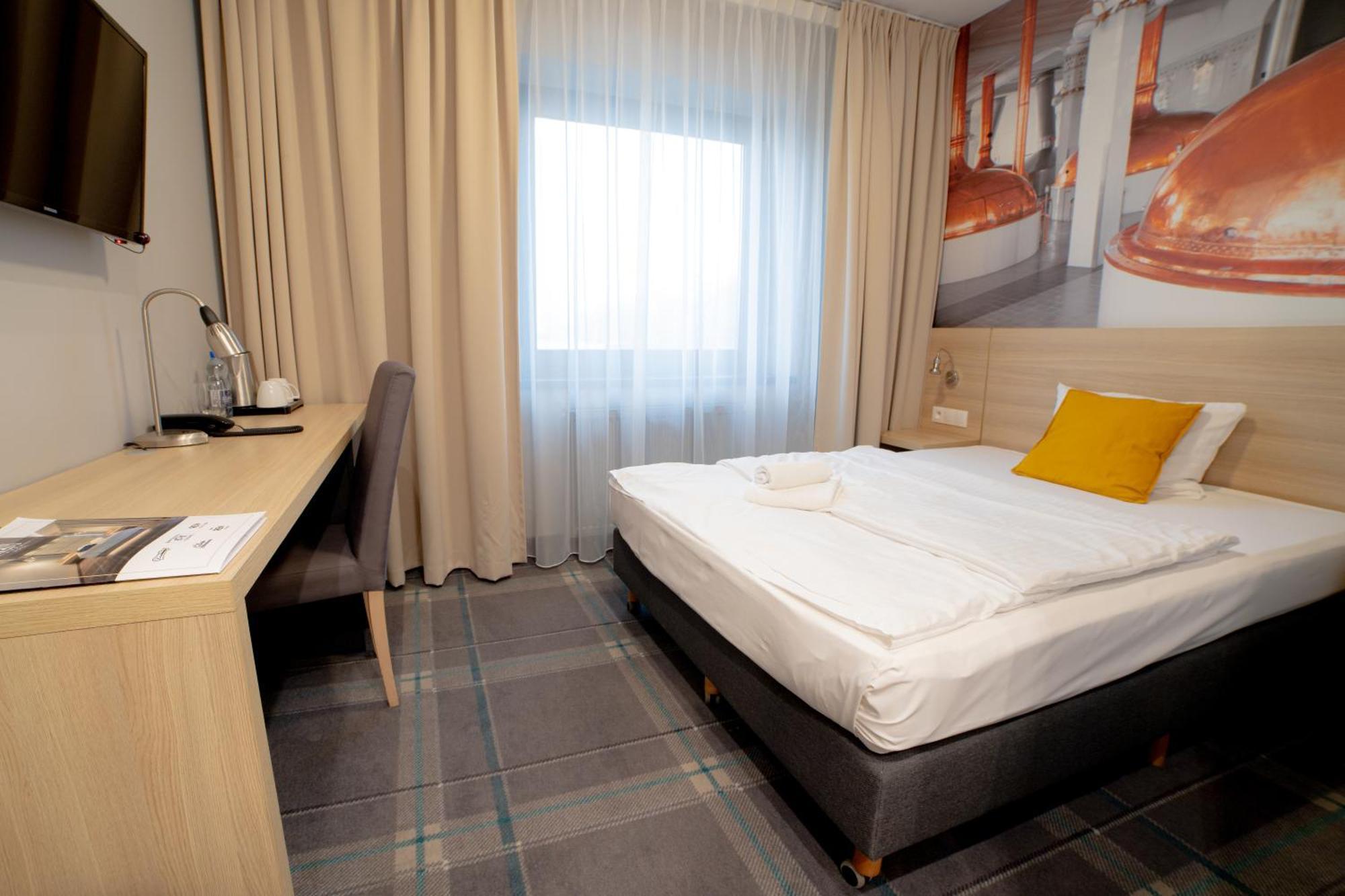 Hotel Ren & Restauracja Browar Kociewski Starogard Gdanski Ngoại thất bức ảnh
